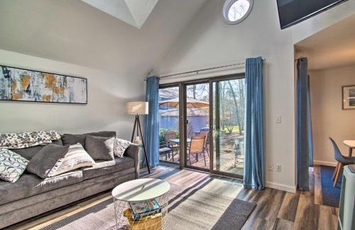Mews Village Apartment | 5 Mi to Mashpee Commons Coastal Mashpee Condo