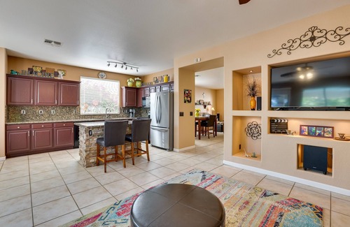 Garden Lakes House | 5 Mi to State Farm Stadium: Home w/Private Pool!