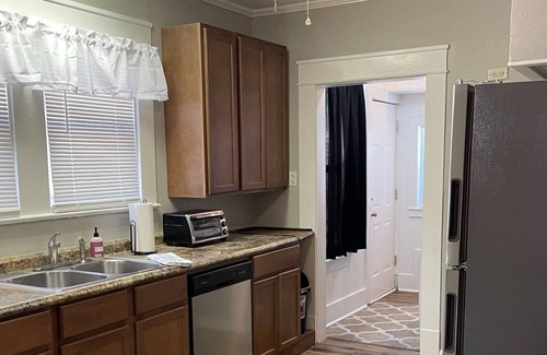 Marshall House | 5 min to East Texas Baptist University and Historical Downtown Marshall TX!