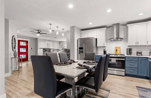 Highland Park House | 5 Min to Riverwalk+Alamo-10 Min to Pearl