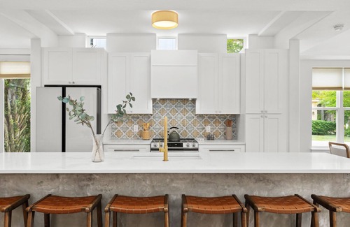 Emerald Waters Village Villa | 5 Min Walk to Private Beach - 2024 Remodel - Pool