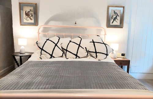 Bucks Mills Cottage | 5 mins walk to beach, private garden, Bucks Mills near Clovelly, North Devon