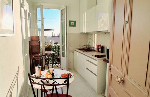French Riviera Apartment | 5 mins walk to Monaco center 1 charming bedroom flat in Beausoleil
