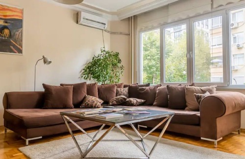 Kozyatagi Condo | 5 minutes away from Baghdad street, new house