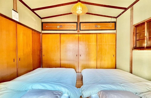 Tennoji House | 5 minutes by train from Shinsaibashi and within walking distance of Osaka Castle! 2 story house for rent, Japanese style house, Japanese style room, family oriented, max. 10 people