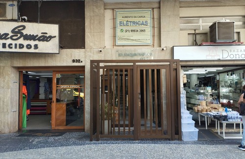 Leblon Apartment | 5 minutes from Leblon Beach | AP204