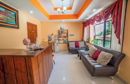 Santa Elena House | 5 Minutes from Santa Elena Downtown! Ideal for families, couples, and friends.