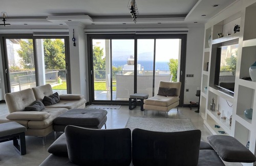 Dagbelen Villa | 5 minutes from the beach, with swimming pool, garden, panoramic views of the sea and the island of Kos