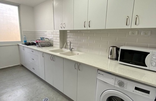 Bat Yam Apartment | 5 minutes from the beach! SY suits