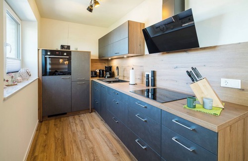 Tossens Apartment | 5 minutes from the Wadden Sea, vacation apartment with sauna