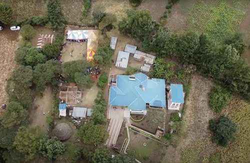 Bomet House | 5 Minutes From the Bomet-longisa Road, Spacious, Serene for Meetings & Families