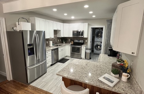 Lincolnville House | 5 minutes to Beach! Newly renovated 2 BR family sized cottage