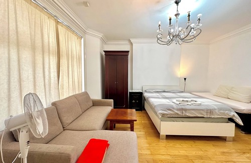 Bryanston and Dorset Square Apartment | 5 Minutes To Hyde Park and Oxford Street, 5 Bedrooms Apartment