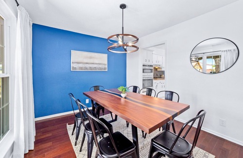 Tulsa House | 5 minutes to St. Francis Hospital Central Great for families