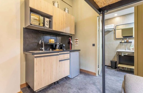 Opera Apartment | 5 Niolon - Elegant Apartment Downtown - 5 Niolon