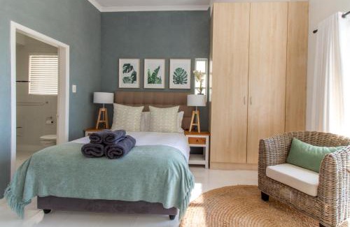 Sea Point Apartment | 5 Oliver Court