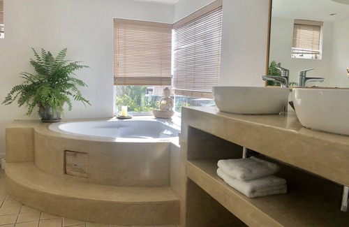 West Beach House | 5 Options