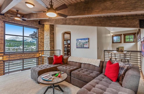 Breckenridge House | 5 Peaks at Breckenridge