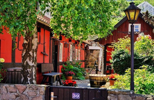 Gudhjem House | 5 person holiday home on a holiday park in Gudhjem