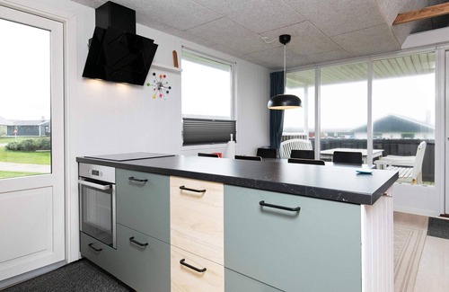Trans House | 5 person holiday home in Lemvig