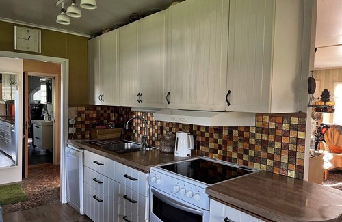 Adelso House | 5 person holiday home in ADELSÖ