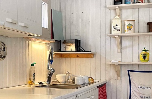 Hogsjo House | 5 person holiday home in HÖGSJÖ