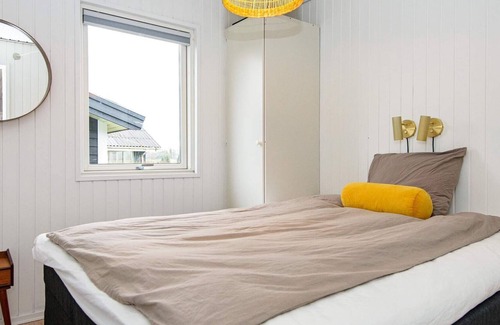 Ronde House | 5 person holiday home in Rønde