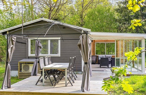 Hoor House | 5 person holiday home in HööR