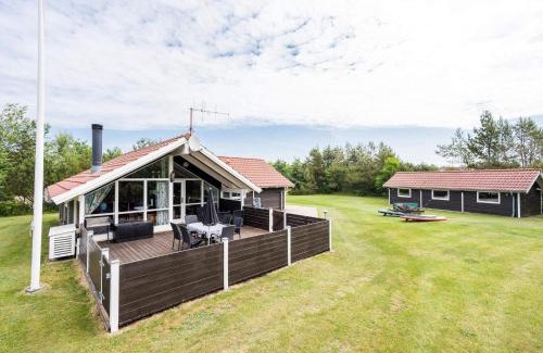 Skaven Strand House | 5 person holiday home in Tarm