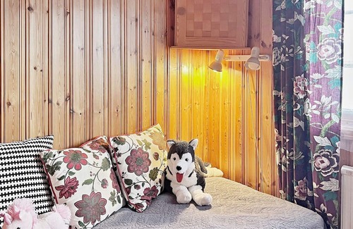 Botkyrka House | 5 person holiday home in GRøDINGE