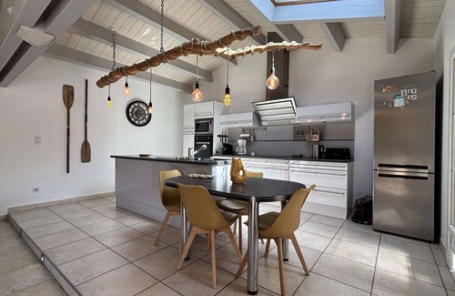 Dolus-d'Oleron House | 5-room house for 8 in Oléron with garden and WIFI