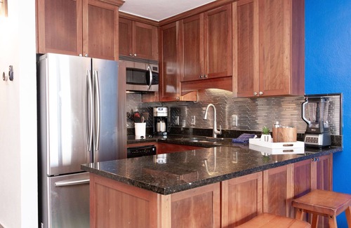 Red Hook Condo | 5★ SAPPHIRE SUNRISE-2 Story Direct Ocean Beachfront Villa- Luxe Reno!