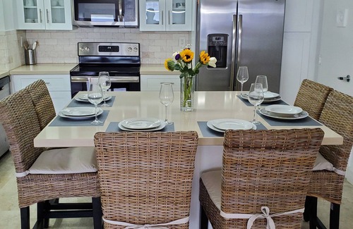 Surfside Condo | 5 Star Condo Overlooks Surfside Beach