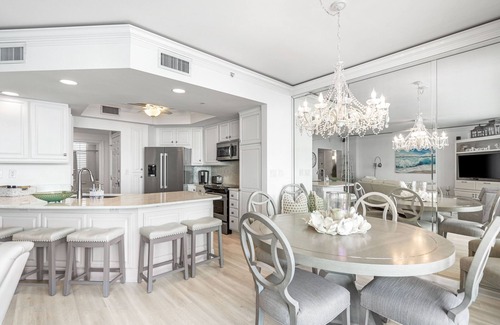 Destin Condo | 5-Star, Fully Updated and Modern Beachfront Condo at Silver Beach Towers