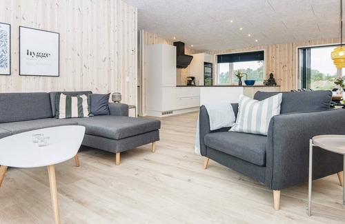 Bønnerup Strand House | 5 star holiday home in Glesborg-By Traum