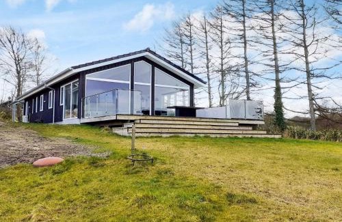 Hjarbæk House | 5 star holiday home in Løgstrup, cleaning included