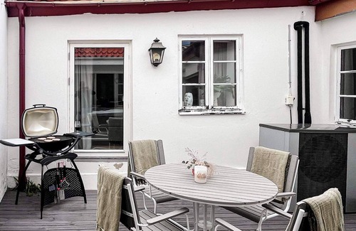 Ystad House | 5 star holiday home in YSTAD