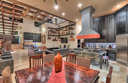 Apache Junction House | 5 Star *Sleeps 22 6 Bed 6 Bath 6,000 SQ Ft Modern Superstition Mnt Estate