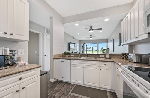 Naples Condo | 5 star two bedroom condo located in South Naples