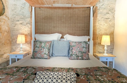 Saint-Jean-de-Blaignac House | 5-star villa, private heated indoor pool, spa, sauna, outdoor pool