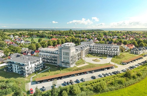 Ostseebad Wustrow Apartment | 5-star vacation apartment Große Strandperle between the Baltic Sea and the Bodden