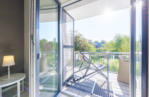 Ostseebad Wustrow Apartment | 5-star vacation apartment Achterndieck with balcony & wellness, 530 m to the Baltic Sea