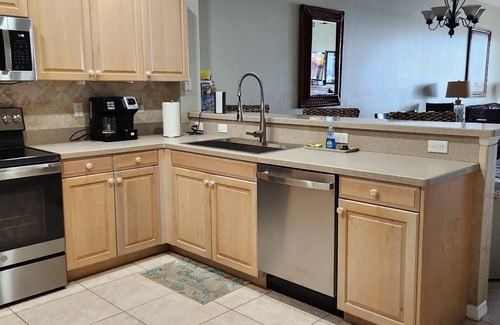 Clearwater Beach Condo | 5 STAR WATERFRONT CONDO/3BR/2BA,POOL,HOT TUB/PANORAMIC INTRACOASTAL/GULF VIEWS.