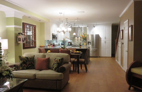 Bahama Village House | 5 STAR yet low rates. 3 BR + 1 BR cottage, private pool, close to Duval.