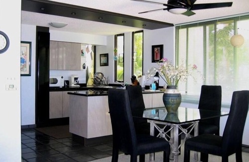 Princeville Condo | 5 Stars Oceanfront Puu Poa Air Condition Unit in Northshore Princeville Kauai