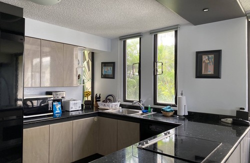 Princeville Condo | 5 Stars Oceanfront Puu Poa Air Condition Unit in Northshore Princeville Kauai