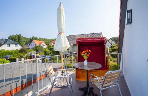 Glowe Apartment | 5 Sterne Ferienwohnung Boddenblick