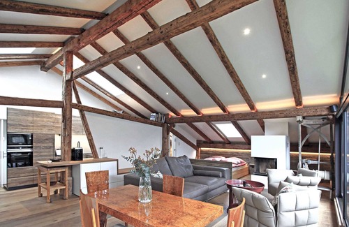Riederau Apartment | 5 Sterne - Gut Stohrerhof - Penthouse am Ammersee bis 4 Pers - Luxuriöses Penthouse am Ammersee zwi