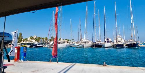 Lavrio Apartment | 5 Sterne HERA City Apartment mit Meerblick