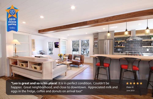 Spartanburg Cottage | 5★ Stunning Designer Cottage In Beautiful Neighborhood - Walk to Downtown